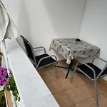 Zora Apartmán Nin