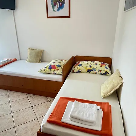 Appartement Zora Nin