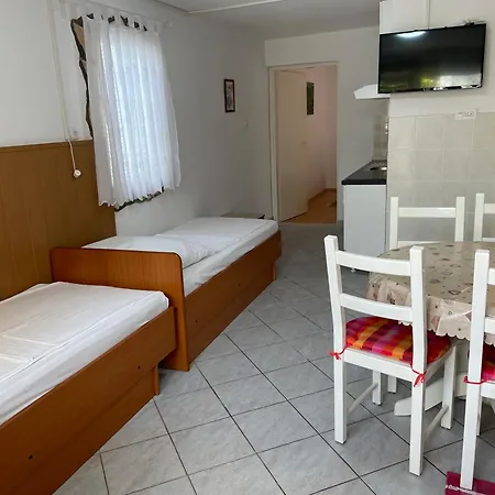 Appartement Zora *
